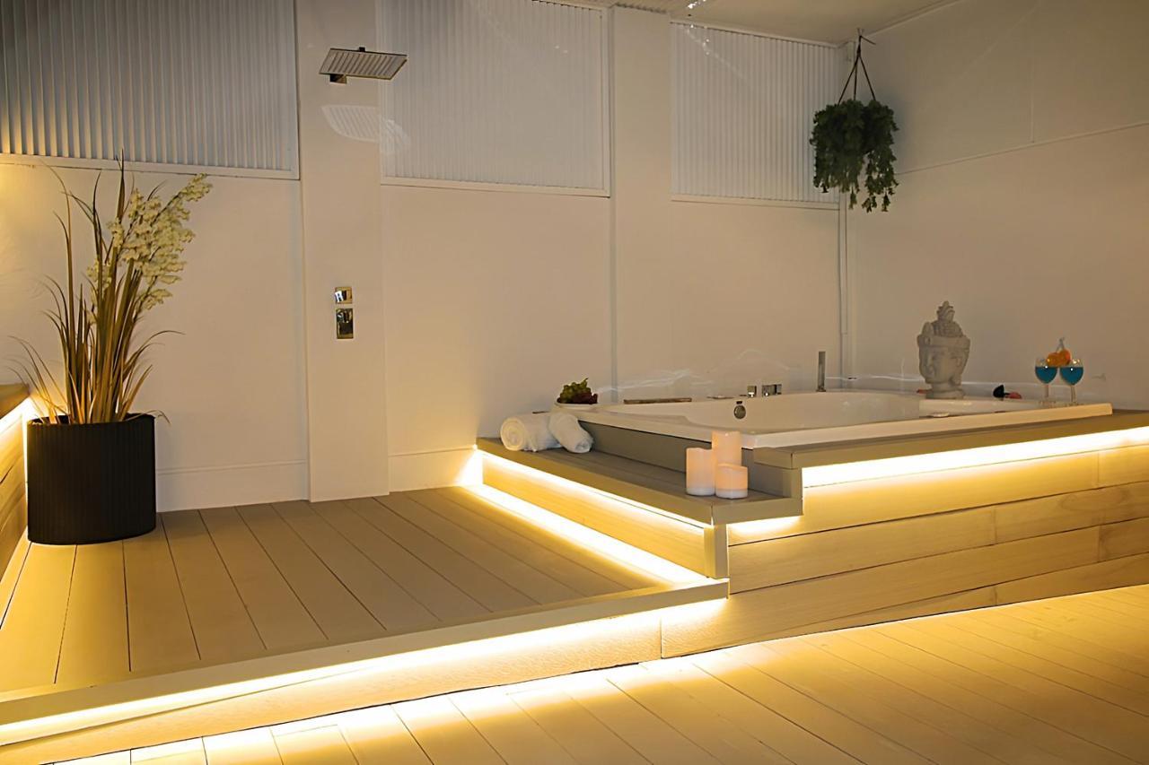 Incredible Penthouse With Jacuzzi In The Center, Unique In The Area Barcelona Exterior foto